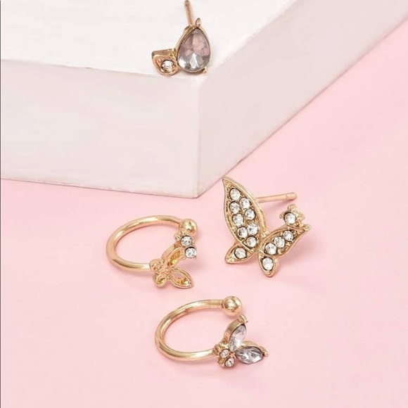 🆕3/$30 Gold 4pc Rhinestone Butterfly Earrings - Picture 2 of 2
